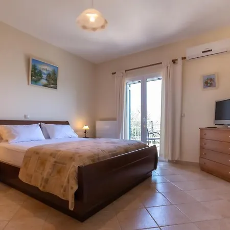 Afrato Villa *